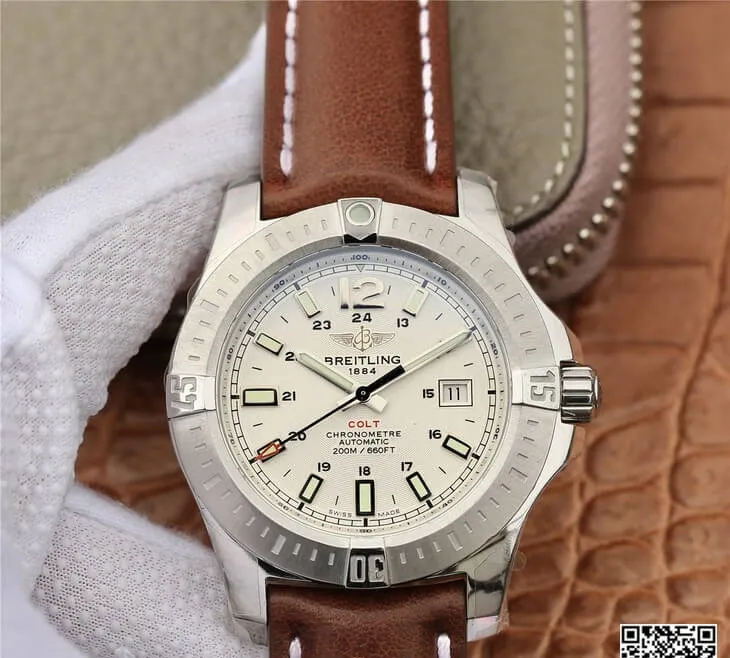 Breitling Colt Automatic A1738811 G791 437X A20BA.1 GF Factory 1:1 Best Edition Replica Watch Brown Strap
